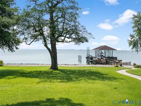 View/Area - 1500 Chesapeake Ave, Hampton, VA 23661 photo 6 of 7