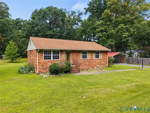1300 Boroughbridge Rd, Richmond, VA 23225