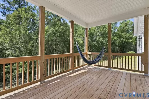 Exterior - 199 Gibson St, Bumpass, VA 23024 photo 5 of 7