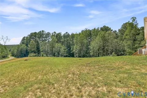 Exterior - 199 Gibson St, Bumpass, VA 23024 photo 6 of 7