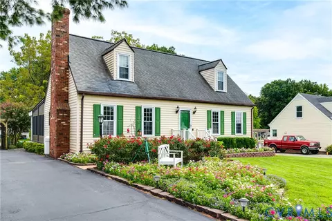 6496 Marie Ln, Mechanicsville, VA 23111