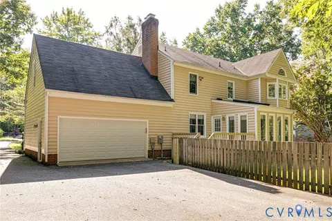 Exterior - 2420 Olde Queen Ter, Midlothian, VA 23113 photo 7 of 12