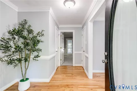 Entry Way - 2420 Olde Queen Ter, Midlothian, VA 23113 photo 1 of 2