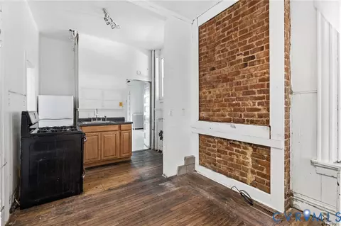 Kitchen - 2409 Hanover Ave, Richmond, VA 23220 photo 1 of 1