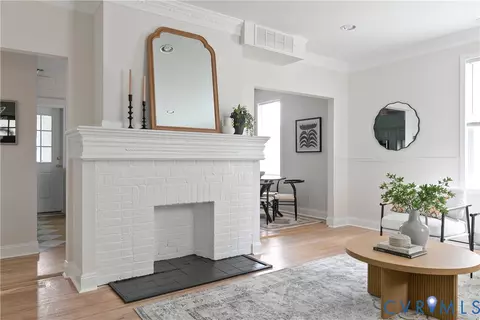 Living - 3313 Cliff Ave, Richmond, VA 23222 photo 4 of 6