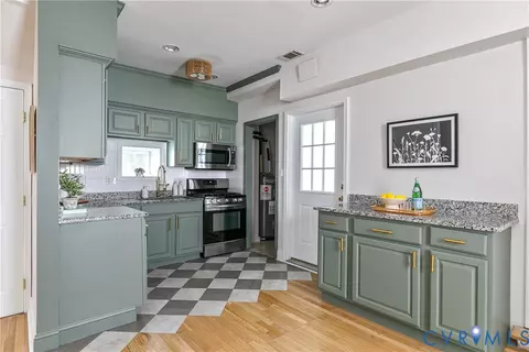 Kitchen - 3313 Cliff Ave, Richmond, VA 23222 photo 1 of 5