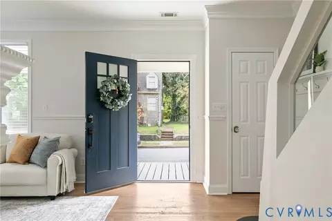 Entry Way - 3313 Cliff Ave, Richmond, VA 23222 photo 1 of 5