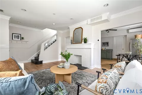 Living - 3313 Cliff Ave, Richmond, VA 23222 photo 6 of 6