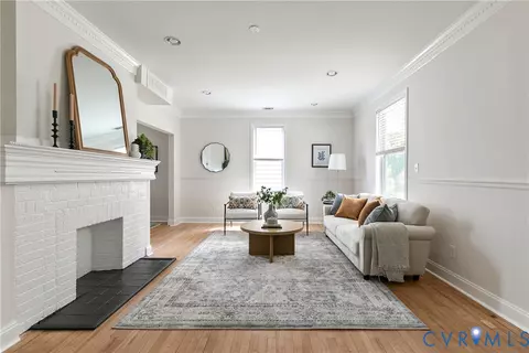Living - 3313 Cliff Ave, Richmond, VA 23222 photo 2 of 6
