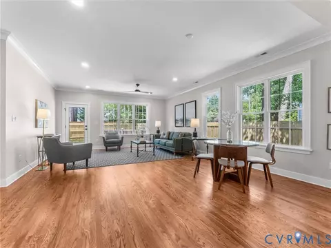 Living - 906 Maple Ave, Richmond, VA 23226 photo 1 of 5