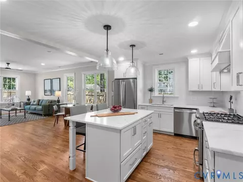 Kitchen - 906 Maple Ave, Richmond, VA 23226 photo 1 of 9