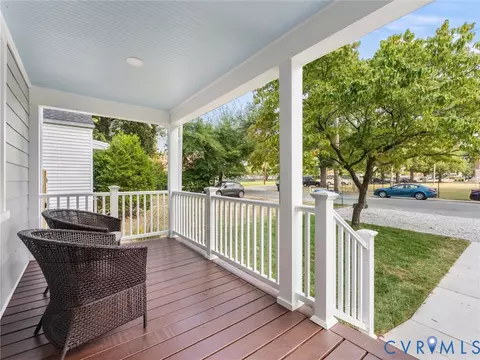 Exterior - 906 Maple Ave, Richmond, VA 23226 photo 3 of 8