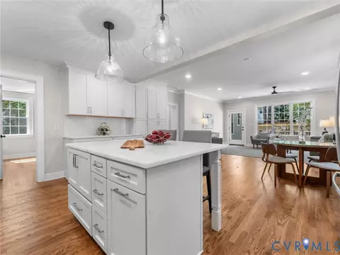 Kitchen - 906 Maple Ave, Richmond, VA 23226 photo 6 of 9