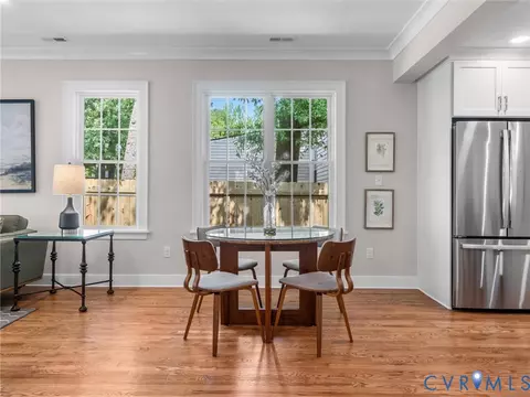 Dining - 906 Maple Ave, Richmond, VA 23226 photo 2 of 5