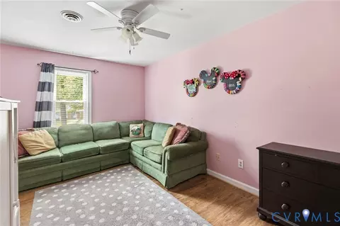 Bedroom - 2911 Barrow Pl, Midlothian, VA 23113 photo 1 of 5