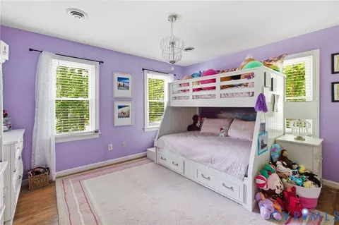 Bedroom - 2911 Barrow Pl, Midlothian, VA 23113 photo 2 of 5