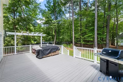 Exterior - 2911 Barrow Pl, Midlothian, VA 23113 photo 5 of 9