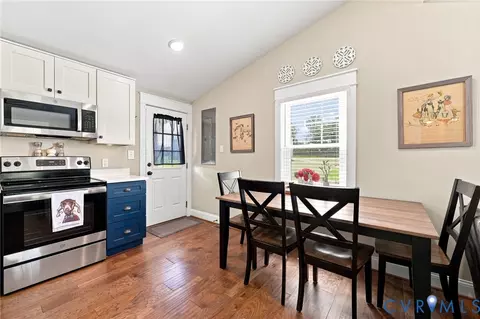 Dining - 1108 Schroeder Rd, Powhatan, VA 23139 photo 1 of 1
