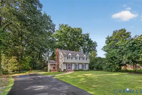 3670 Hemlock Rd, Chester, VA 23831