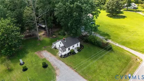 13321 W Patrick Henry Rd, Doswell, VA 23047
