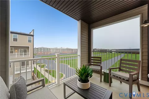 9657 Turning Point Dr #B, Glen Allen, VA 23059