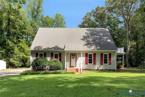 10478 Gould Hill Rd, Hanover, VA 23069