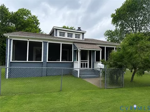 510 N 7th Ave, Hopewell, VA 23860