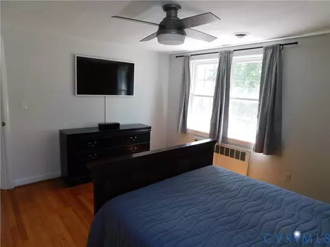 Bedroom - 214 Sinclair St, Norfolk, VA 23505 photo 4 of 10