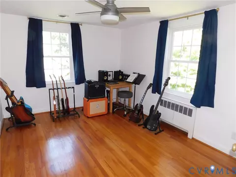 Bedroom - 214 Sinclair St, Norfolk, VA 23505 photo 3 of 10
