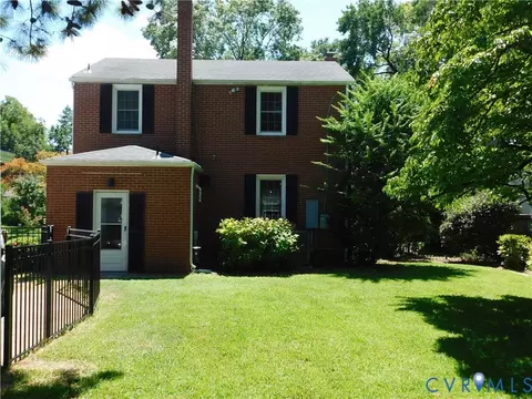 Exterior - 214 Sinclair St, Norfolk, VA 23505 photo 4 of 9