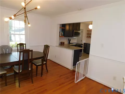 Dining - 214 Sinclair St, Norfolk, VA 23505 photo 3 of 3