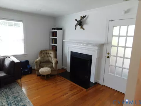 Living - 214 Sinclair St, Norfolk, VA 23505 photo 3 of 4