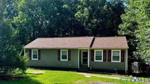 4904 Cheshire Dr, Hopewell, VA 23860