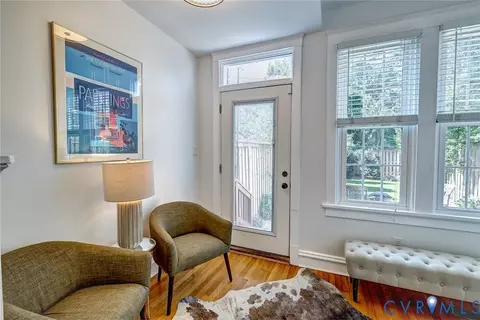 Entry Way - 2407 Stuart Ave, Richmond, VA 23220 photo 3 of 4