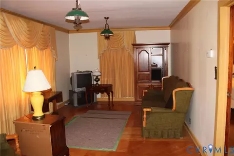 6221 Sturgeon Point Rd, Providence Forge, VA 23140 photo 4