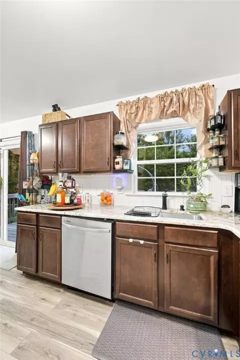Kitchen - 190 Eagle View Ln, Bumpass, VA 23024 photo 5 of 6