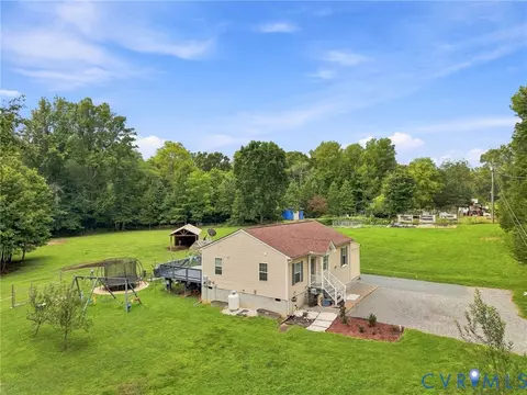 Exterior - 190 Eagle View Ln, Bumpass, VA 23024 photo 14 of 22