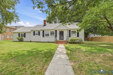 311 Lynchburg Ave, Colonial Heights, VA 23834