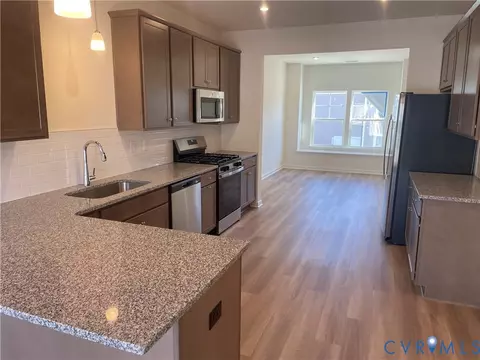 12440 Wescott Ave, Midlothian, VA 23112