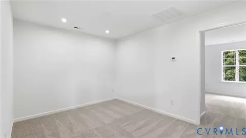 Entry Way - 4306 Aurora Dr, Moseley, VA 23120 photo 10 of 12