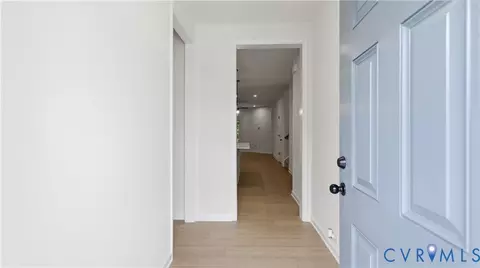 Entry Way - 4306 Aurora Dr, Moseley, VA 23120 photo 1 of 12