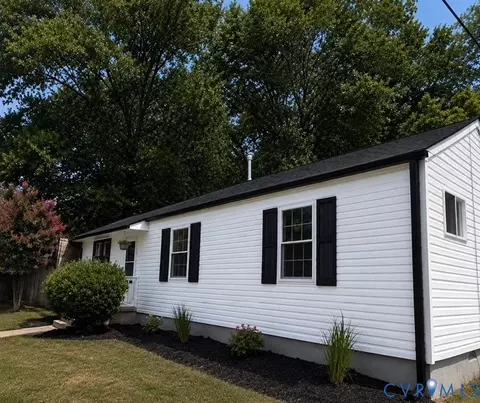 Exterior - 21 Stonewall Ter, Hampton, VA 23666 photo 2 of 7