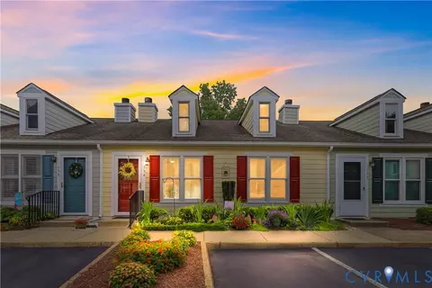 154 Arlington Sq, Ashland, VA 23005