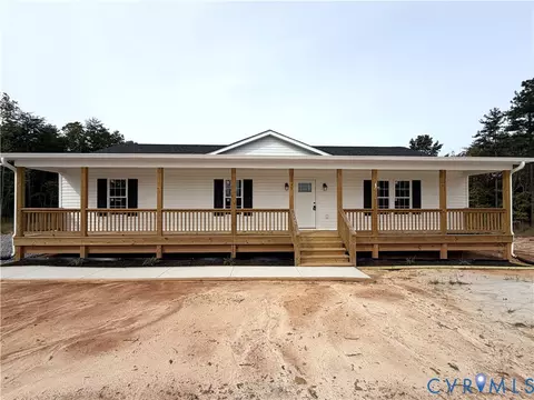 104 Abrams Rd, Farmville, VA 23901