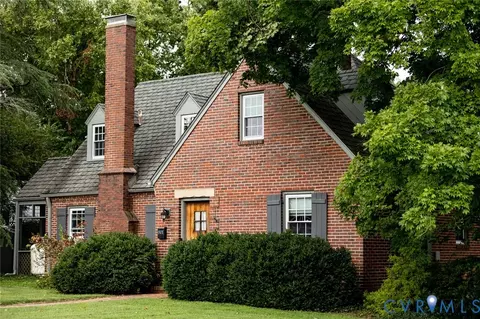 801 First Ave, Farmville, VA 23901