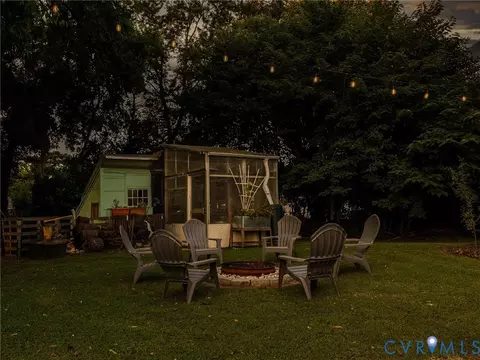 Exterior - 2515 Hey Rd, Richmond, VA 23224 photo 19 of 26
