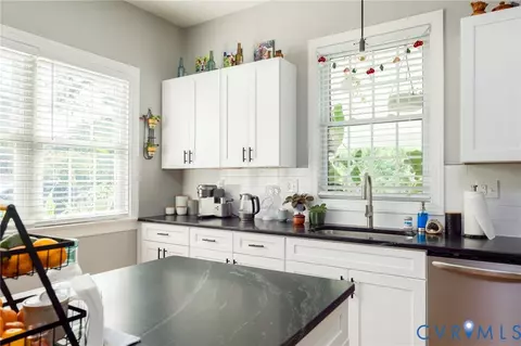 Kitchen - 2515 Hey Rd, Richmond, VA 23224 photo 6 of 6