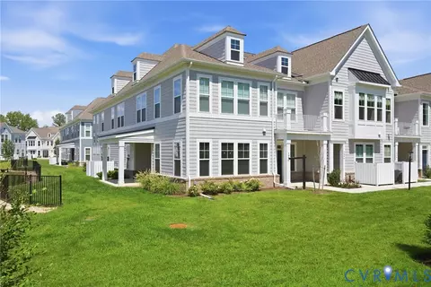 5300 Twisting Vine Ln #105, Glen Allen, VA 23059