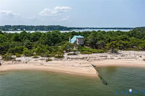 1098 Tranquility Rd, Reedville, VA 22539