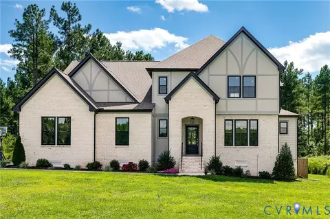 1363 Meadow Grove Dr, Powhatan, VA 23139